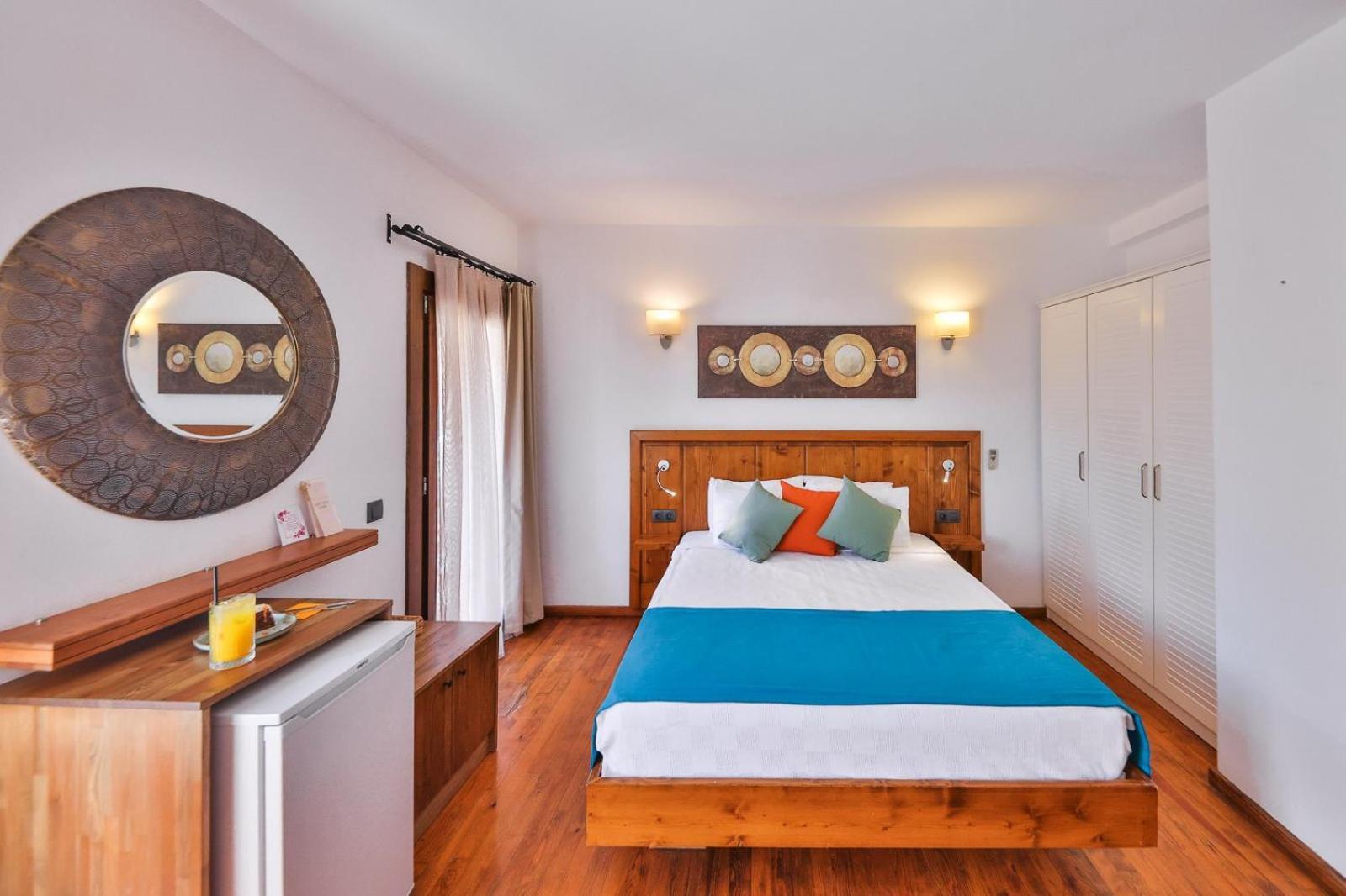Old Town Hotel كالكان المظهر الخارجي الصورة